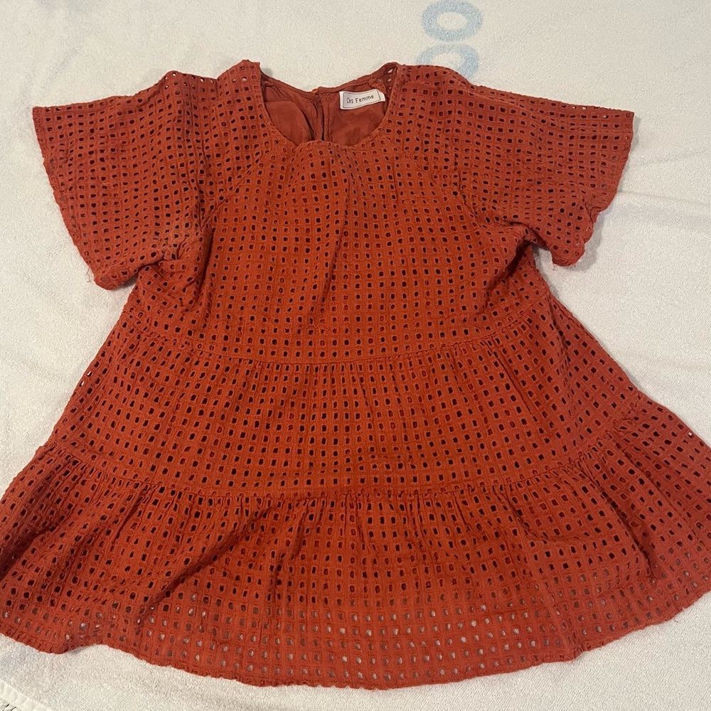 Women’s Terracotta Tiered Peplum Eyelet Top - Picture 1 of 6